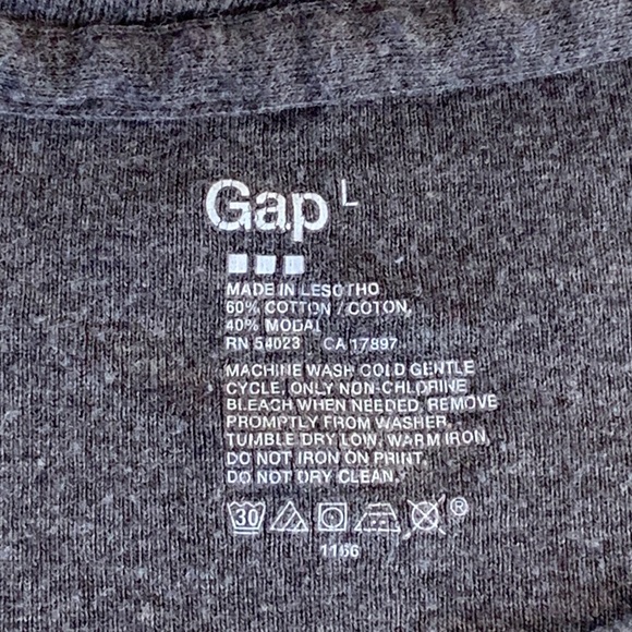 Gap Long Sleeve T-shirt, Size Large, Gray - Picture 7 of 9